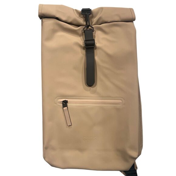 RAINS Rolltop Rucksack W3  Beige Sand Waterproof Backpack Laptop - Picture 2 of 11